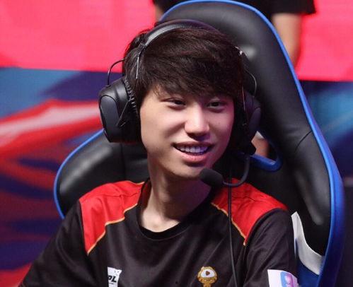 doinb最新爆料,揭秘LPL战队内部风云与选手心路历程